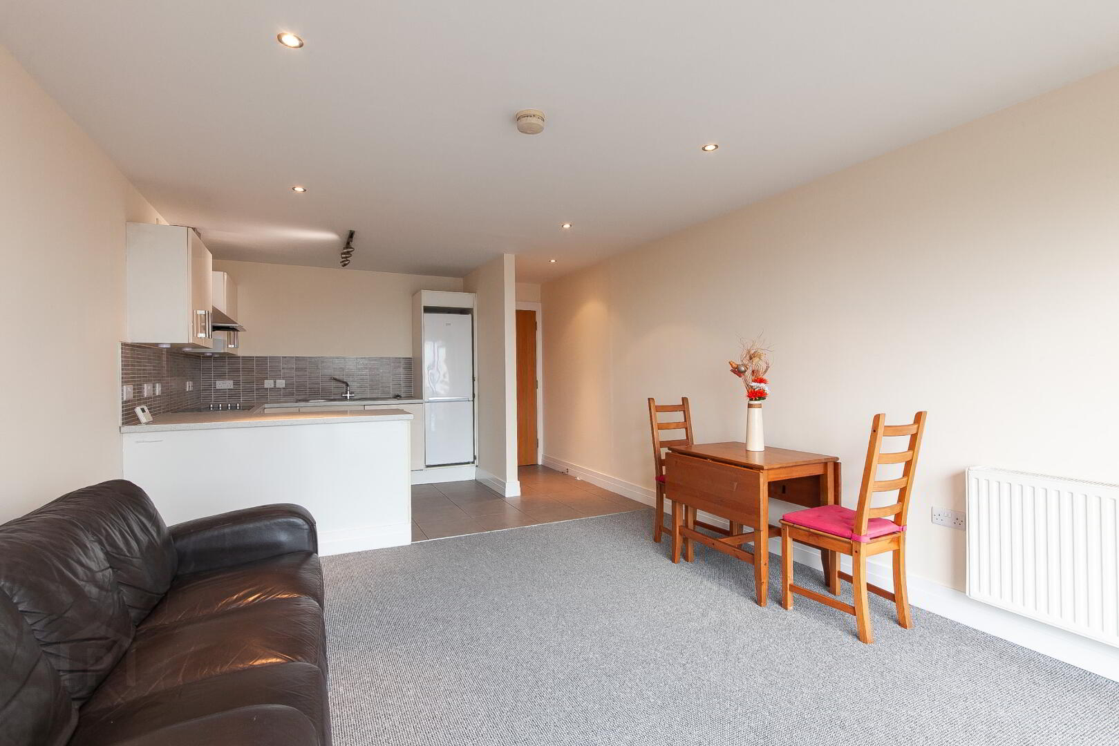 101 James Clow Building, 15 Princes Dock 7 of 19