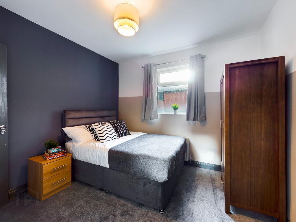 3.2 Eglantine Avenue 6 of 12