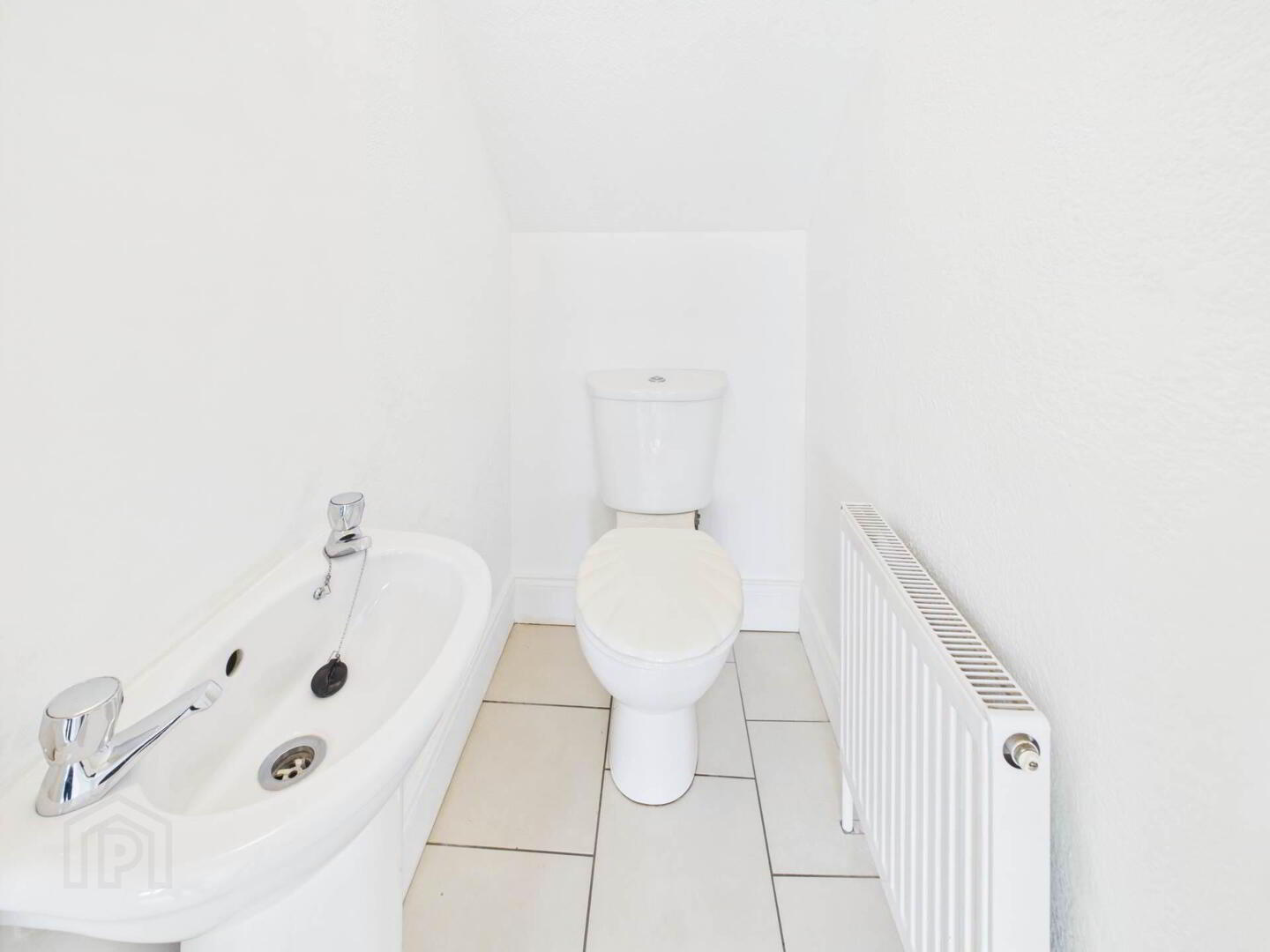16, O Mahony Avenue 8 of 21