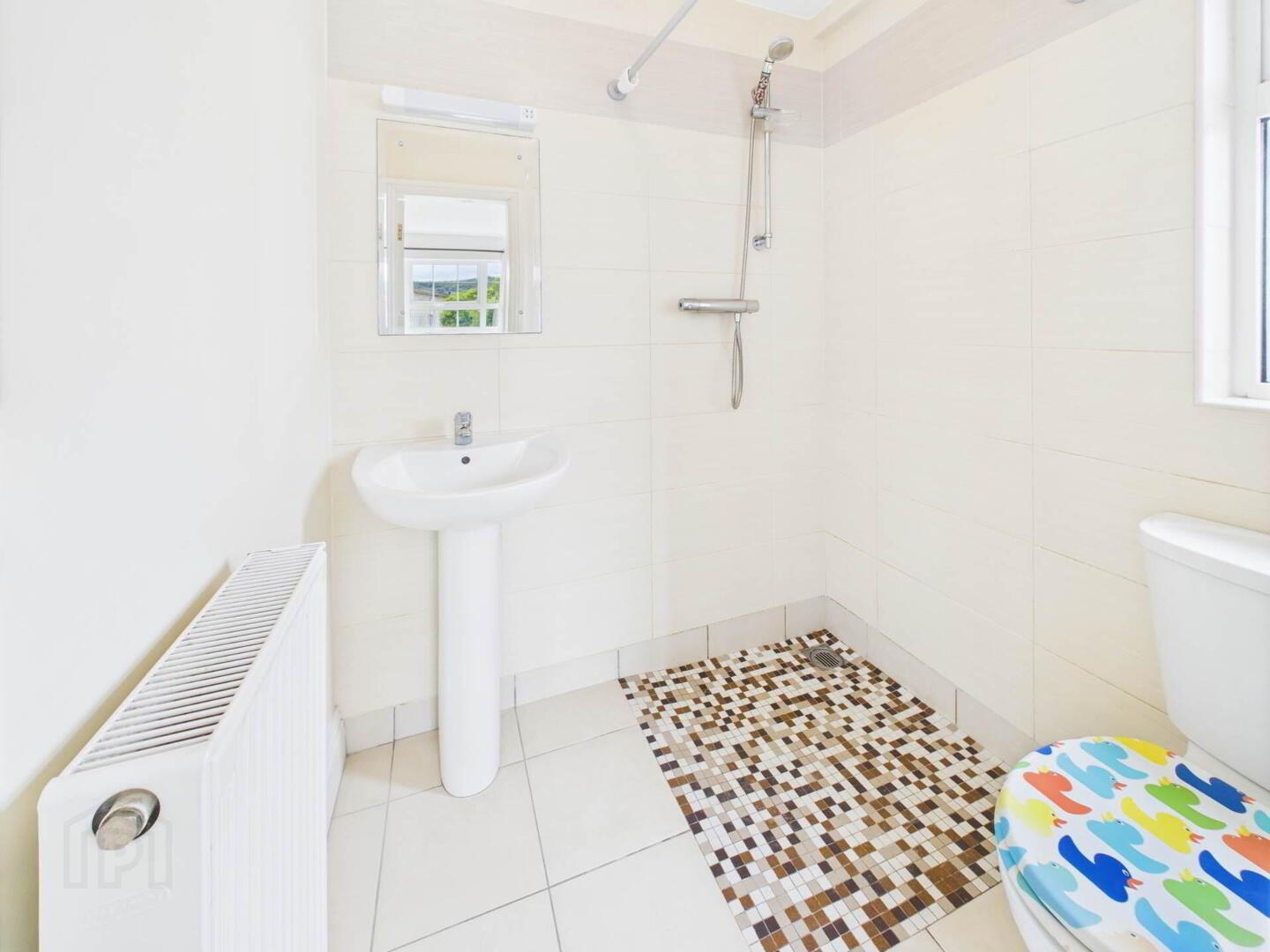 16, O Mahony Avenue 10 of 21
