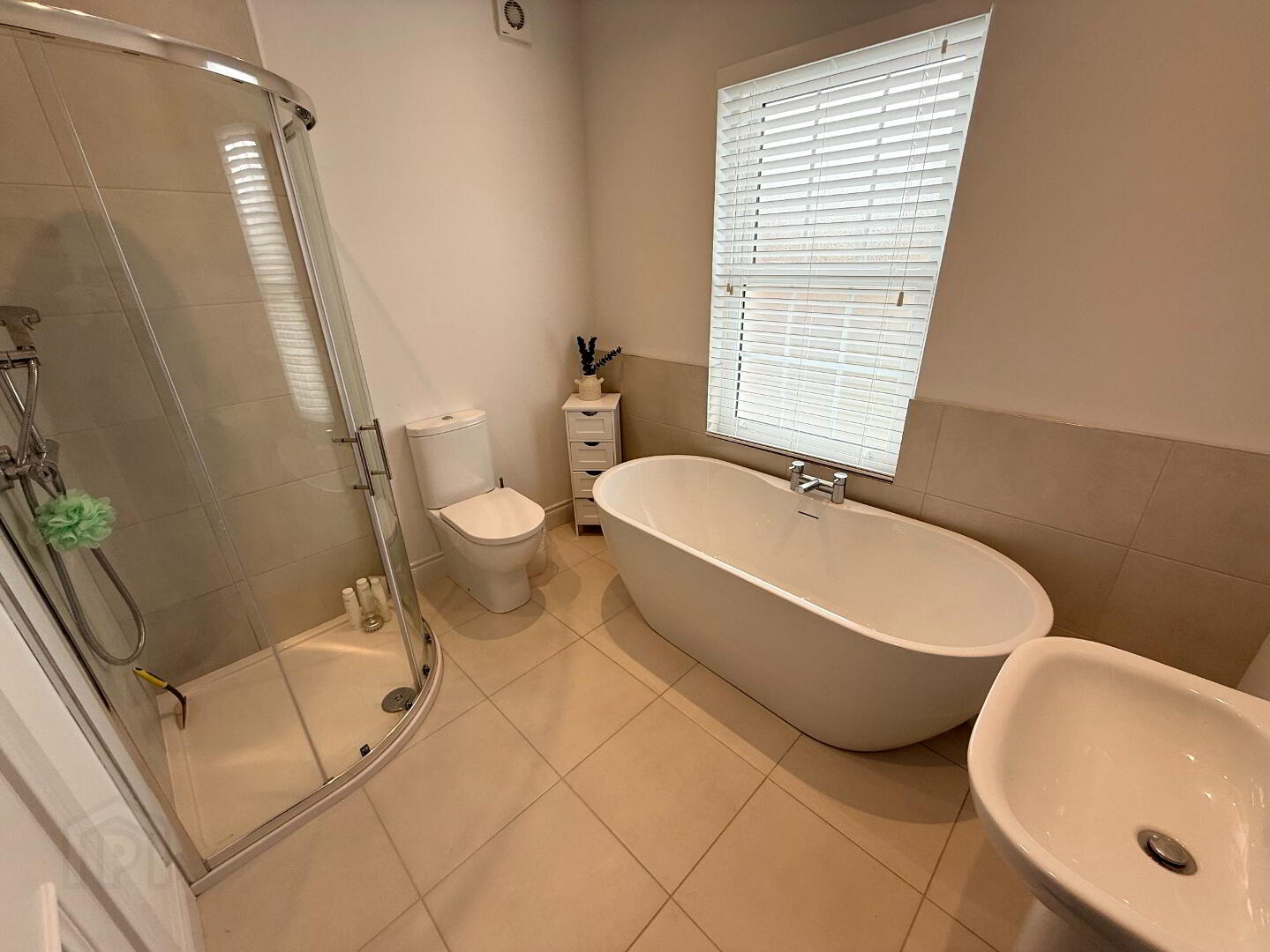 6 Deanery Gardens 29 of 36
