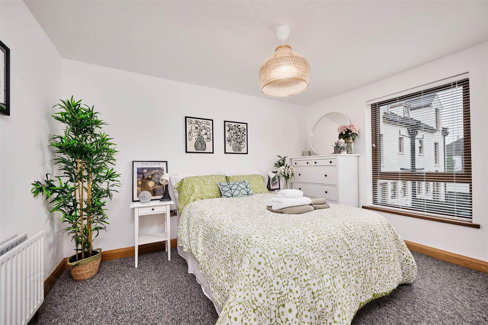 10 Flowerfield Court 19 of 29