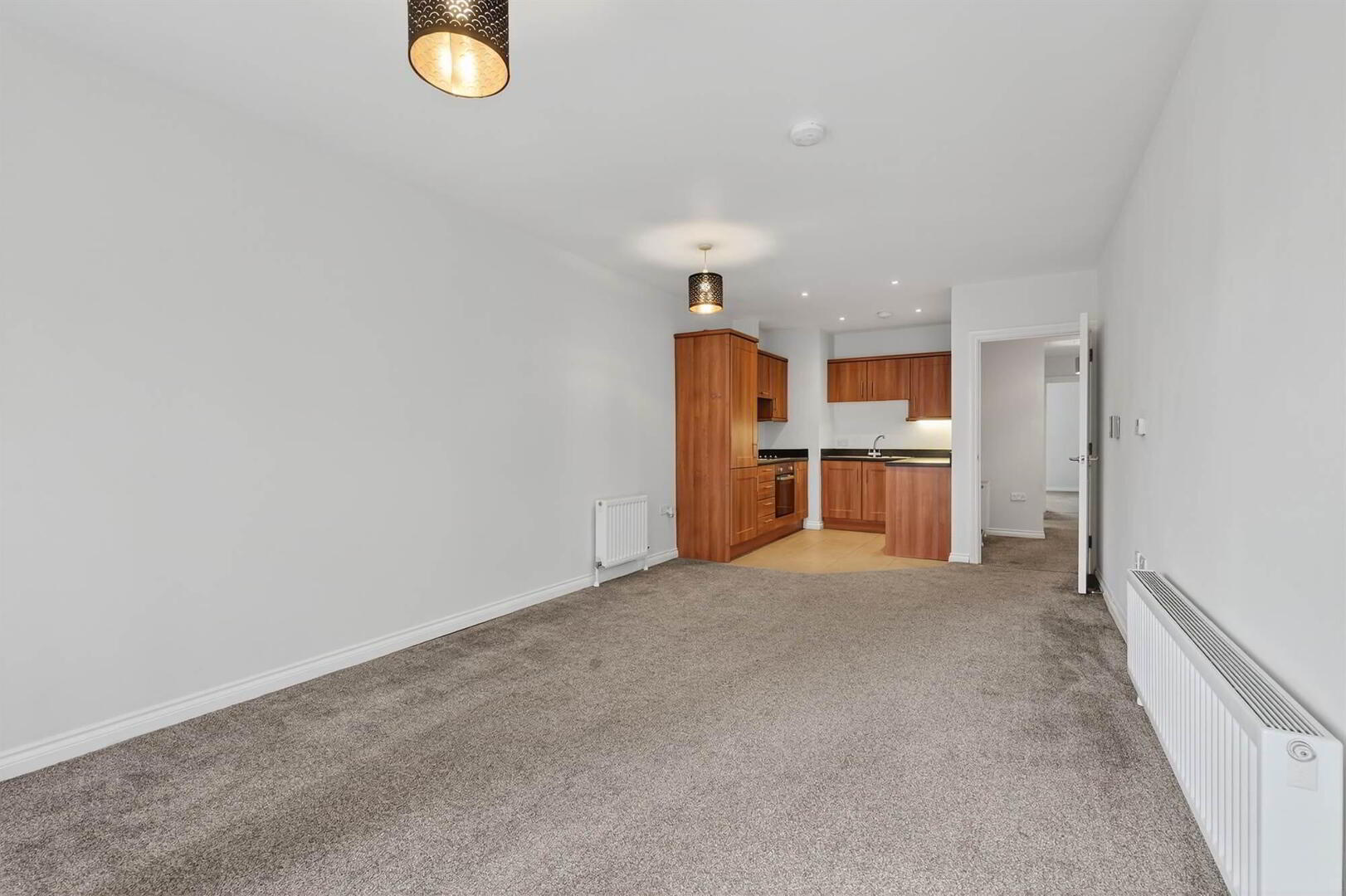 304 Saint Anne's Square , Albert Court, 7 Edward Street 11 of 16