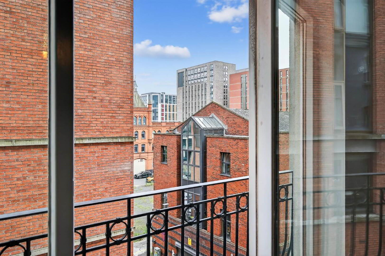 304 Saint Anne's Square , Albert Court, 7 Edward Street 10 of 16
