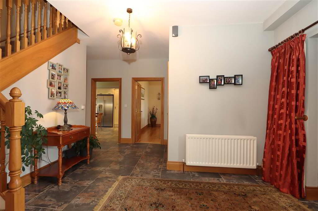 16 Hazelwood Lane 6 of 37