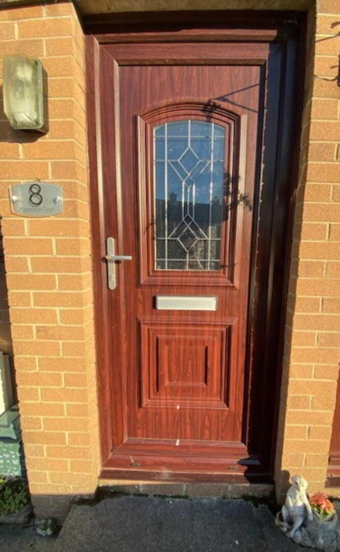 8 Hopedene Court 2 of 8