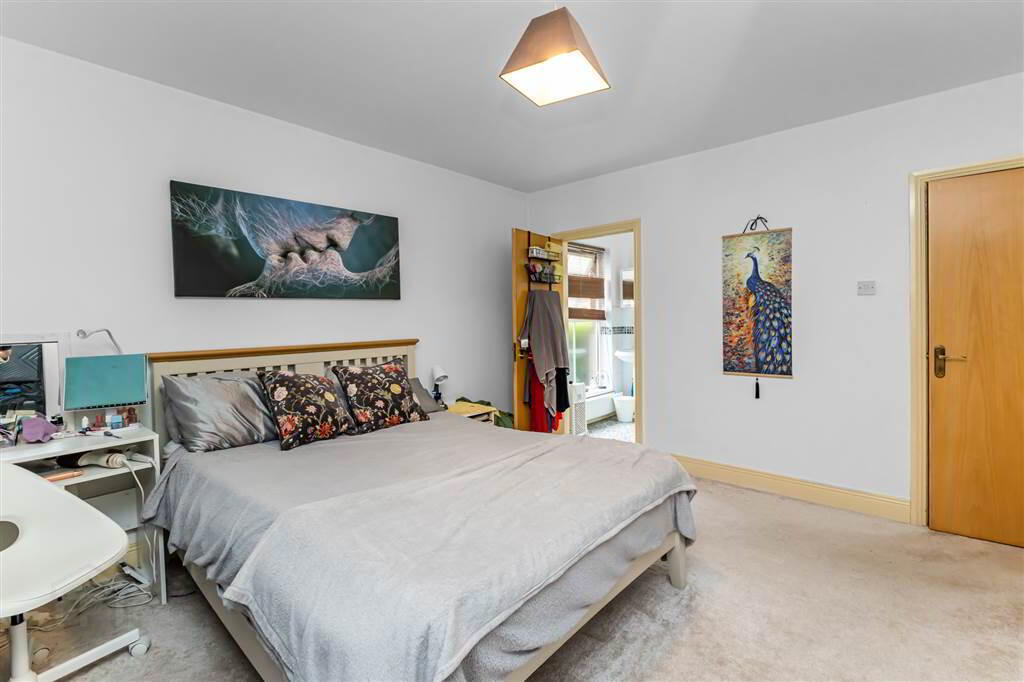 6 Chlorine Mews 12 of 15