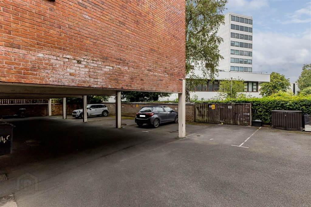 6 Chlorine Mews 15 of 15