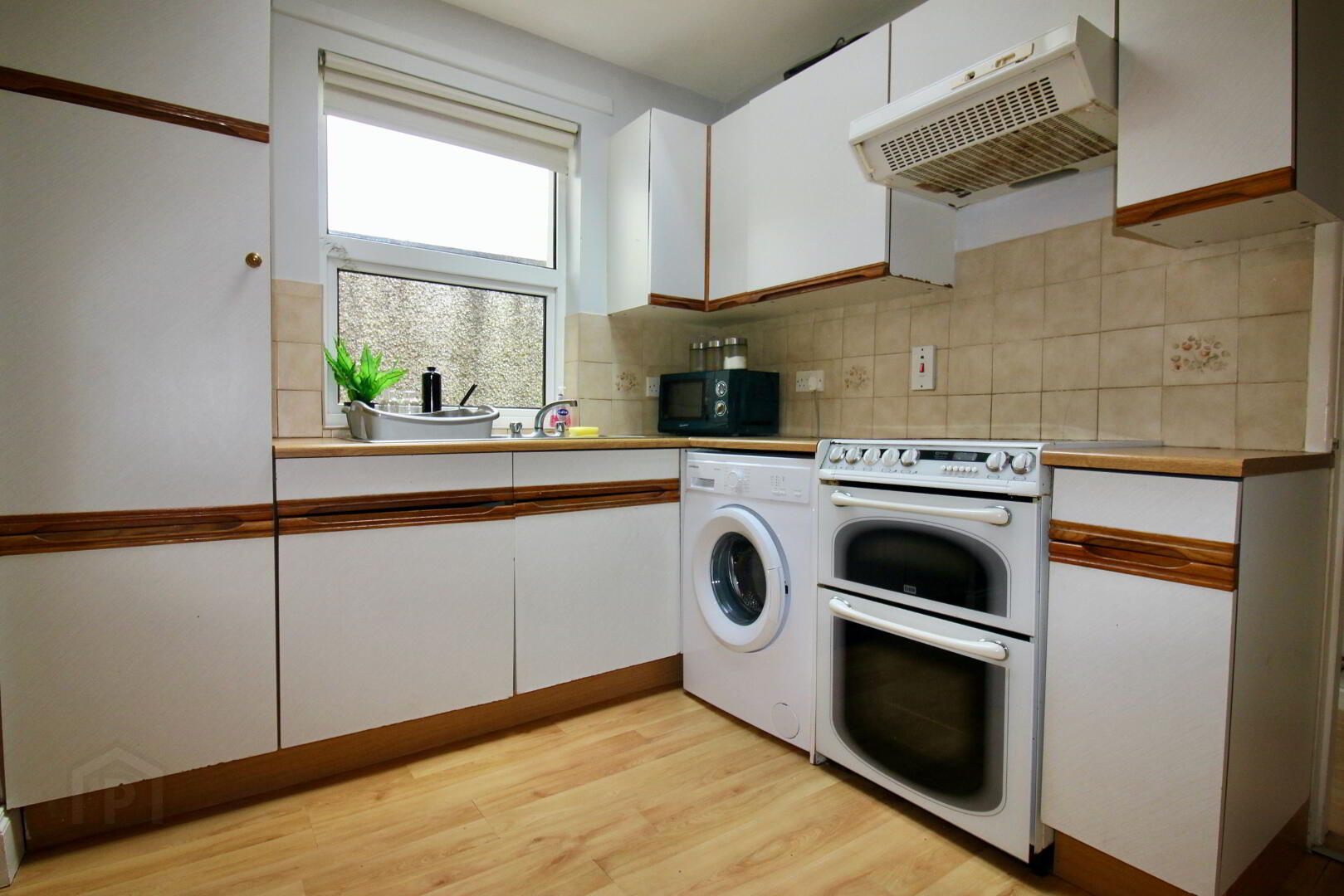 15 Clonavon Avenue 5 of 11