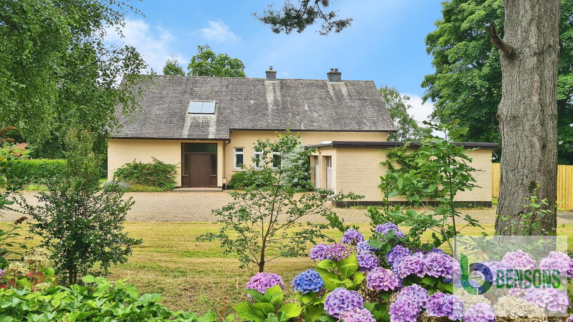 37 Ballyquin Road 1 of 28