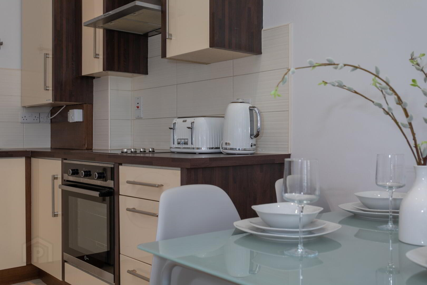 Unit A, 68 Cromwell Road 14 of 43