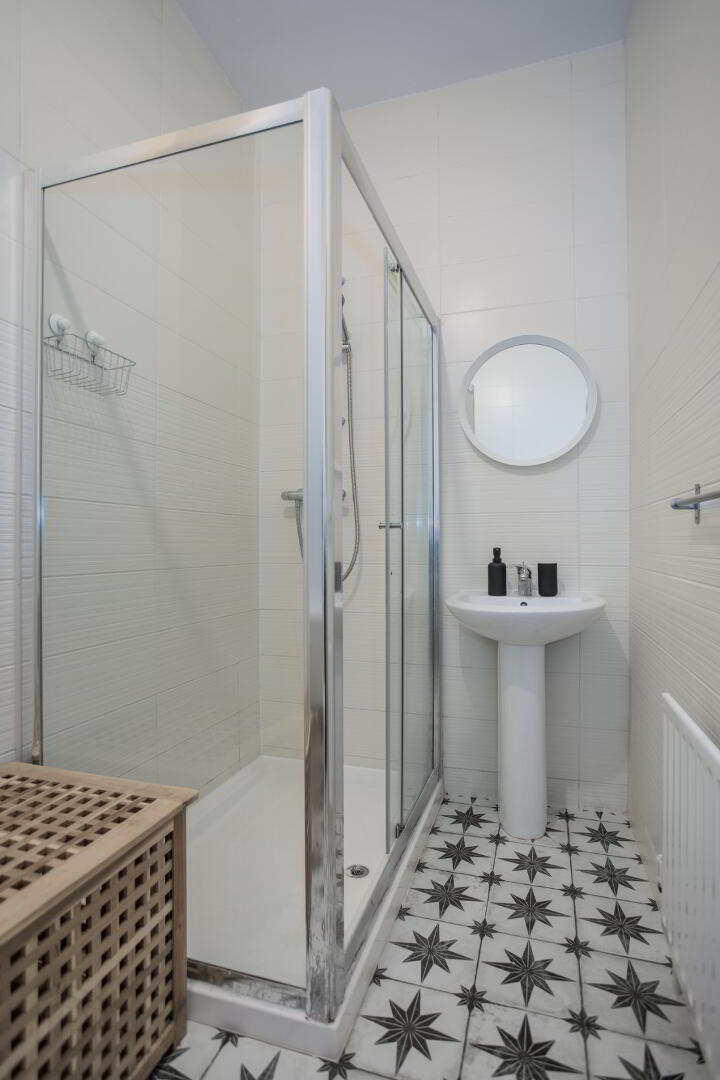 Unit A, 68 Cromwell Road 41 of 43
