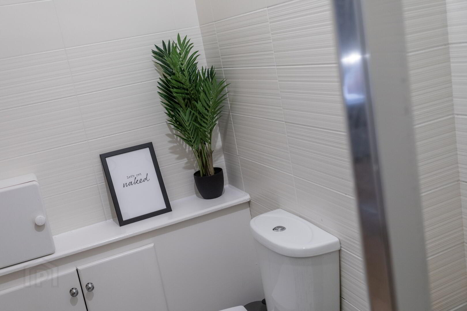 Unit A, 68 Cromwell Road 43 of 43