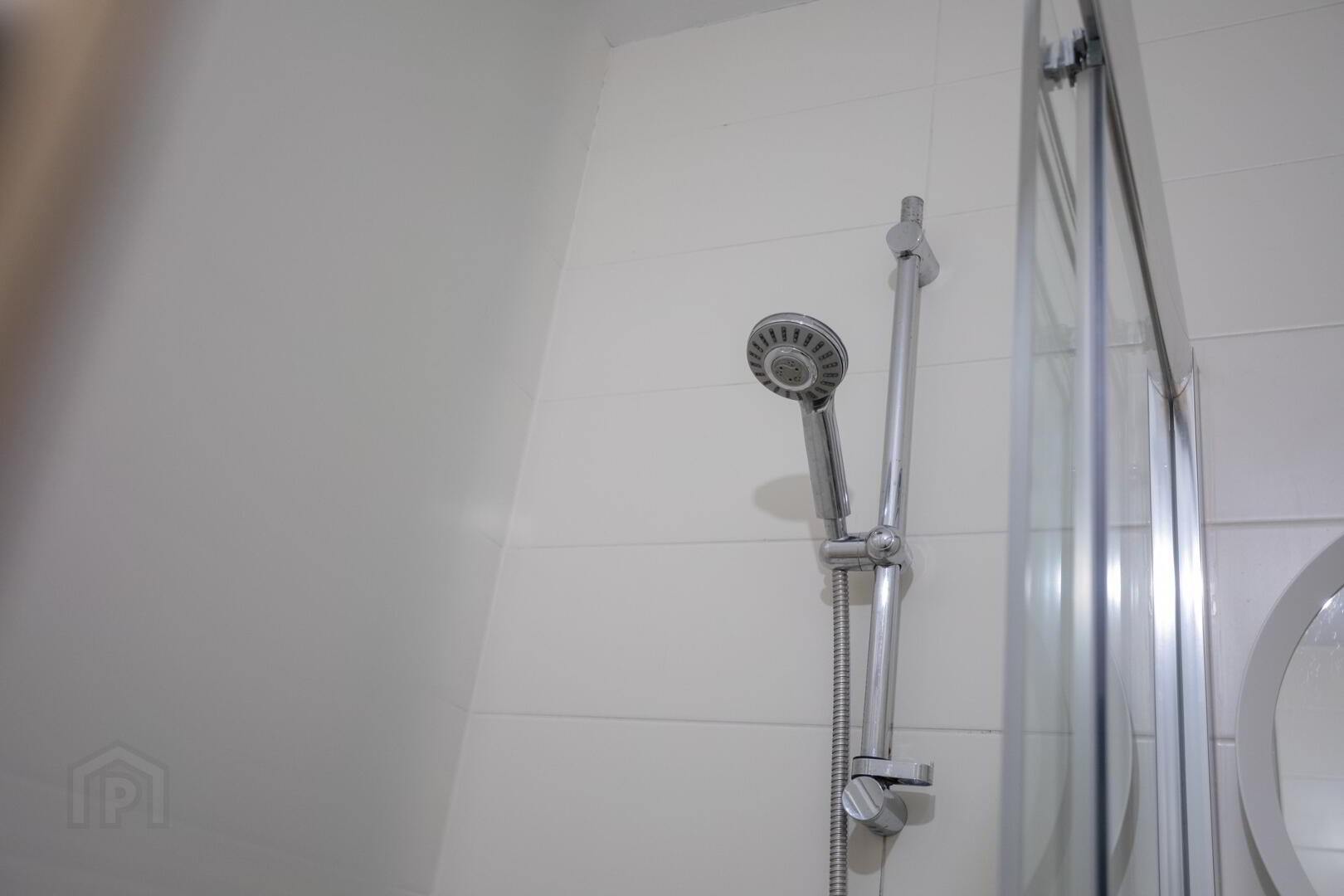 Unit B, 68 Cromwell Road 46 of 46