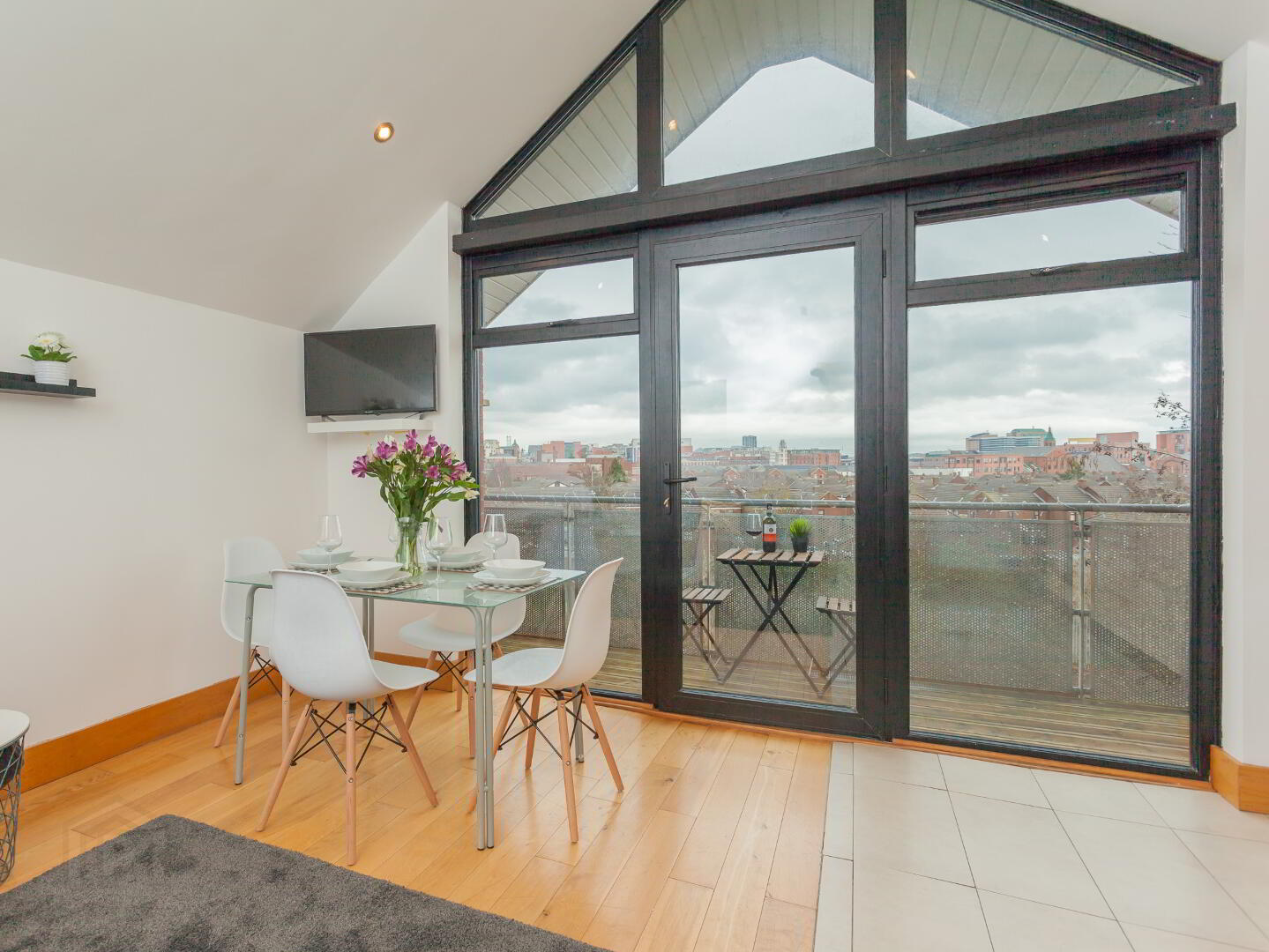 Unit C, 68 Cromwell Road 10 of 29
