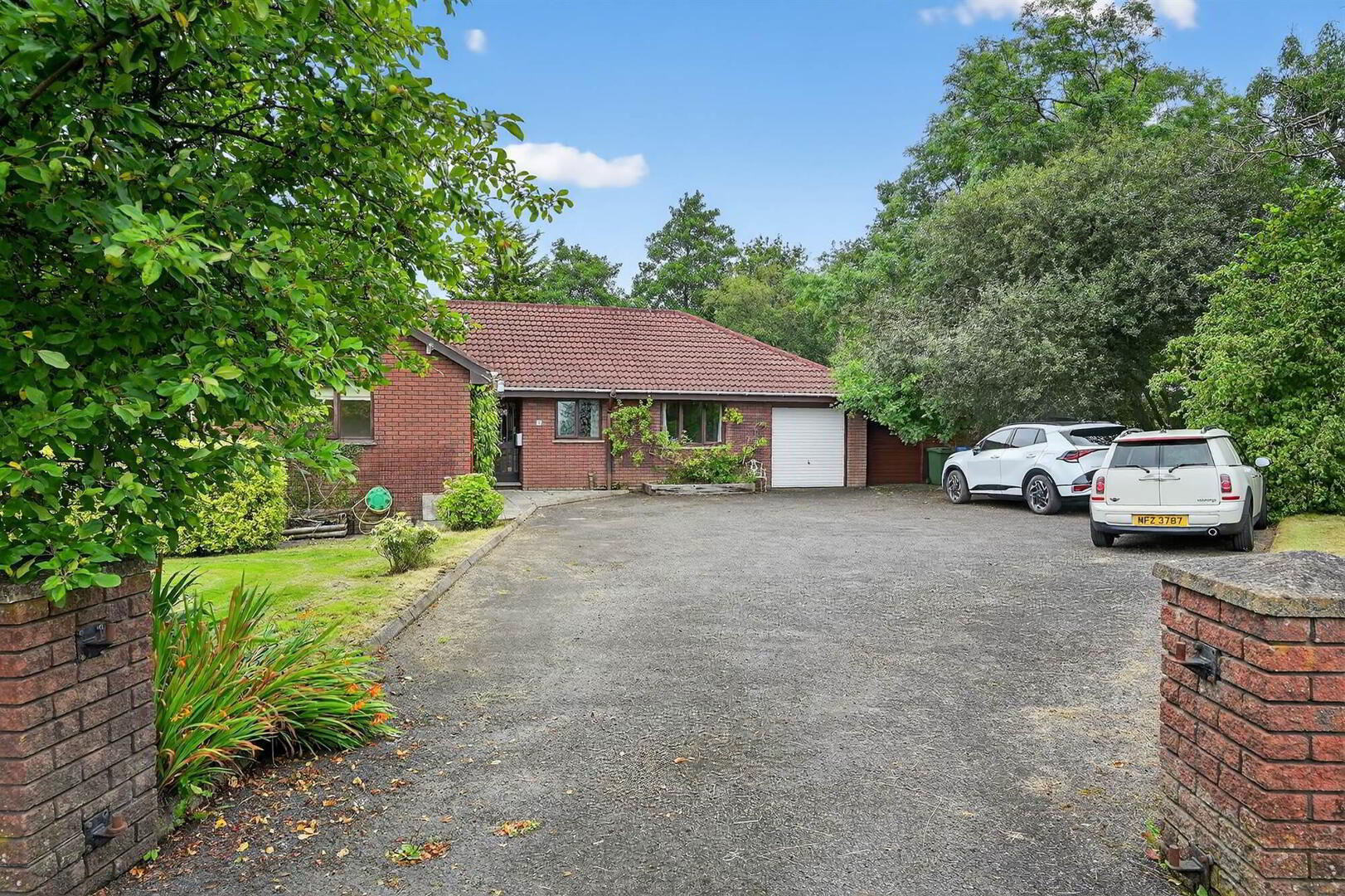 3 Hillside Road 3 of 46