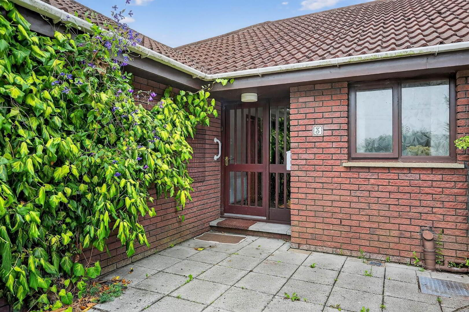 3 Hillside Road 5 of 46