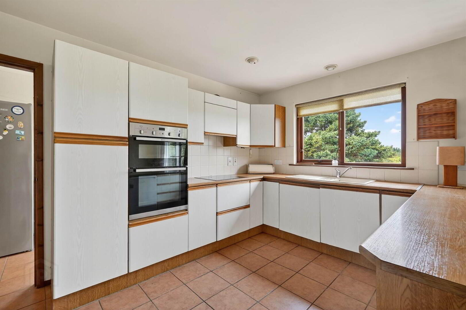 3 Hillside Road 13 of 46