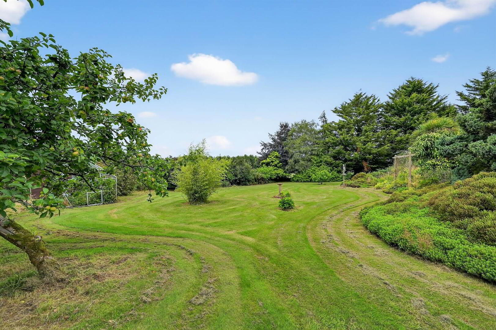 3 Hillside Road 36 of 46