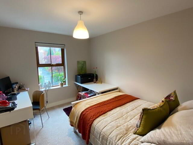 22 Upper Lisburn Road 8 of 15