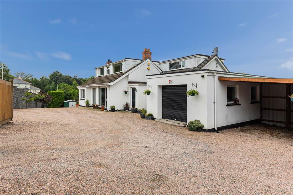251 Hillhall Road 6 of 57