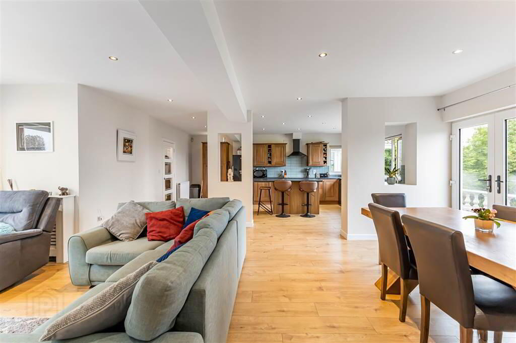 251 Hillhall Road 21 of 57