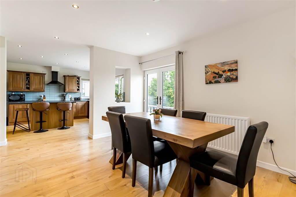 251 Hillhall Road 22 of 57