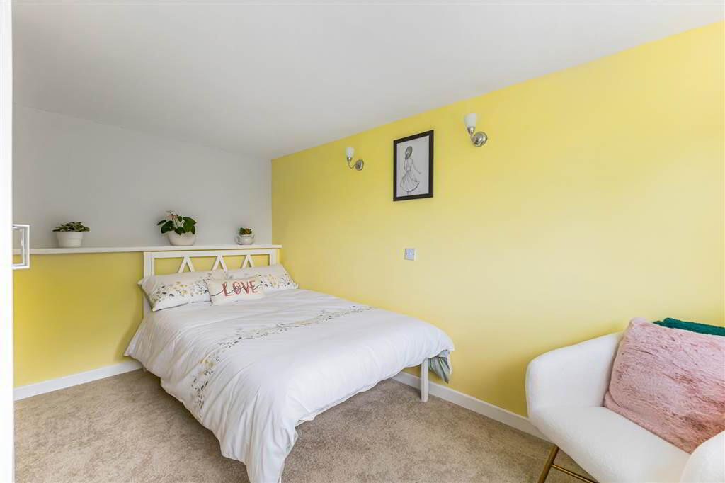 251 Hillhall Road 43 of 57