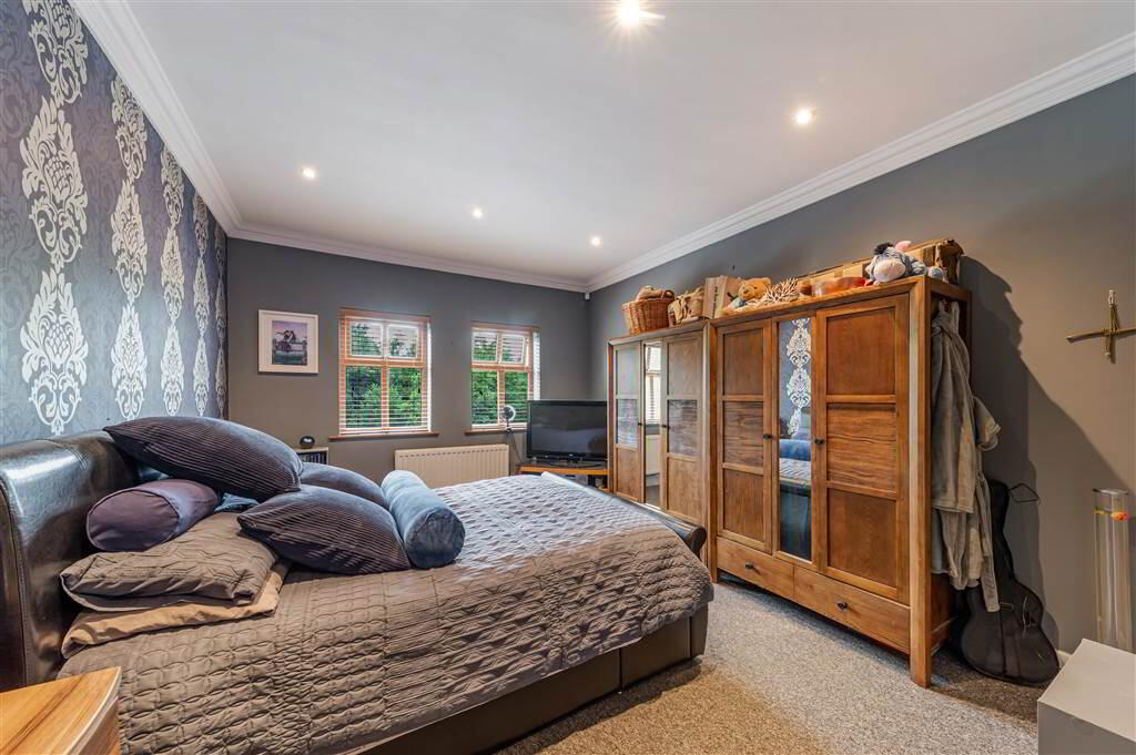 Apt 13, Old Golf Course Park 14 of 16
