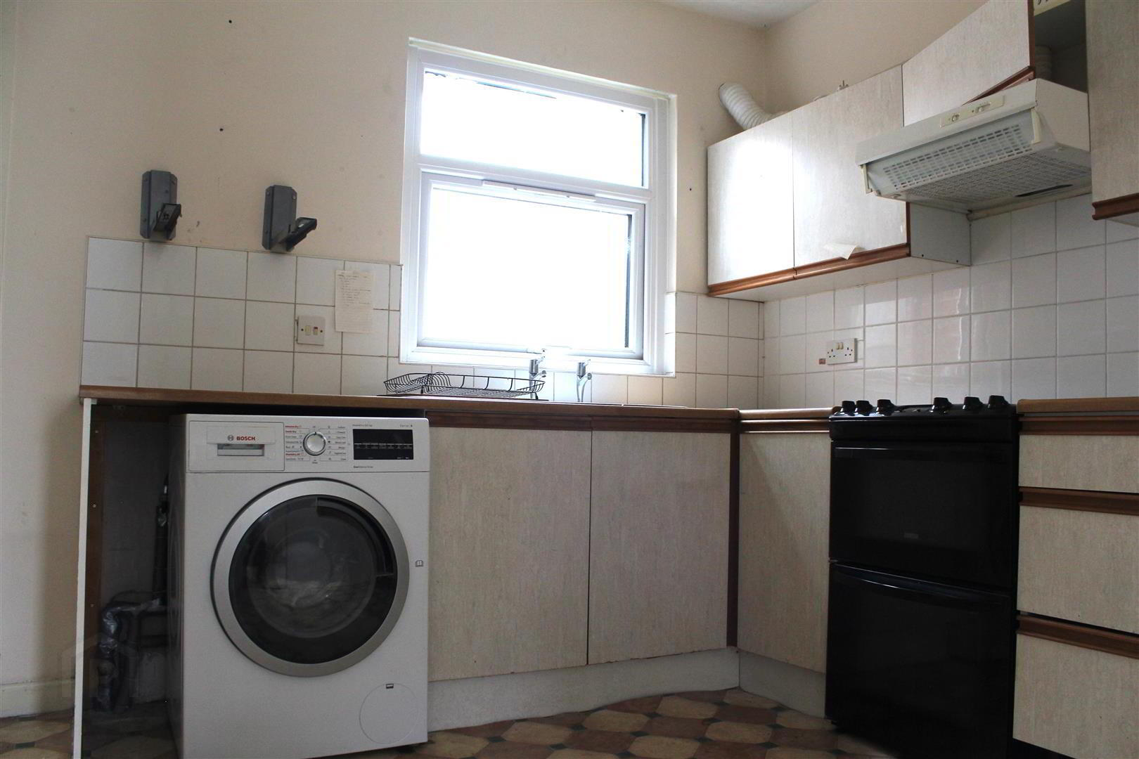 81 Avoniel Road 7 of 18