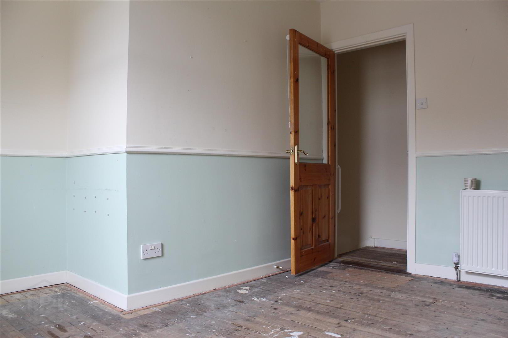 81 Avoniel Road 12 of 18
