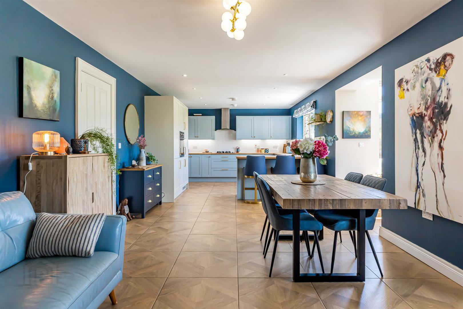 49 Ashgrove Walk 16 of 37