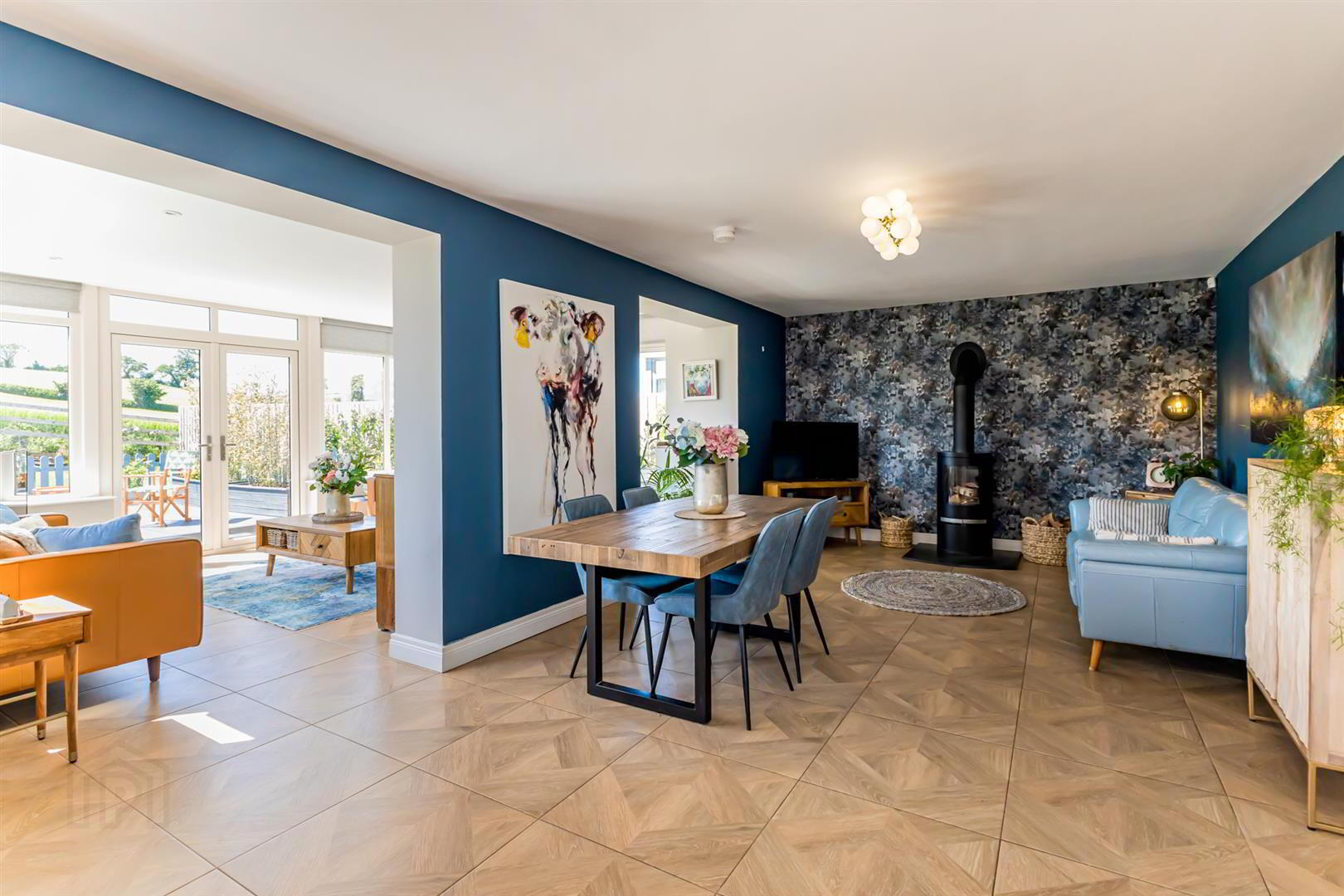 49 Ashgrove Walk 17 of 37