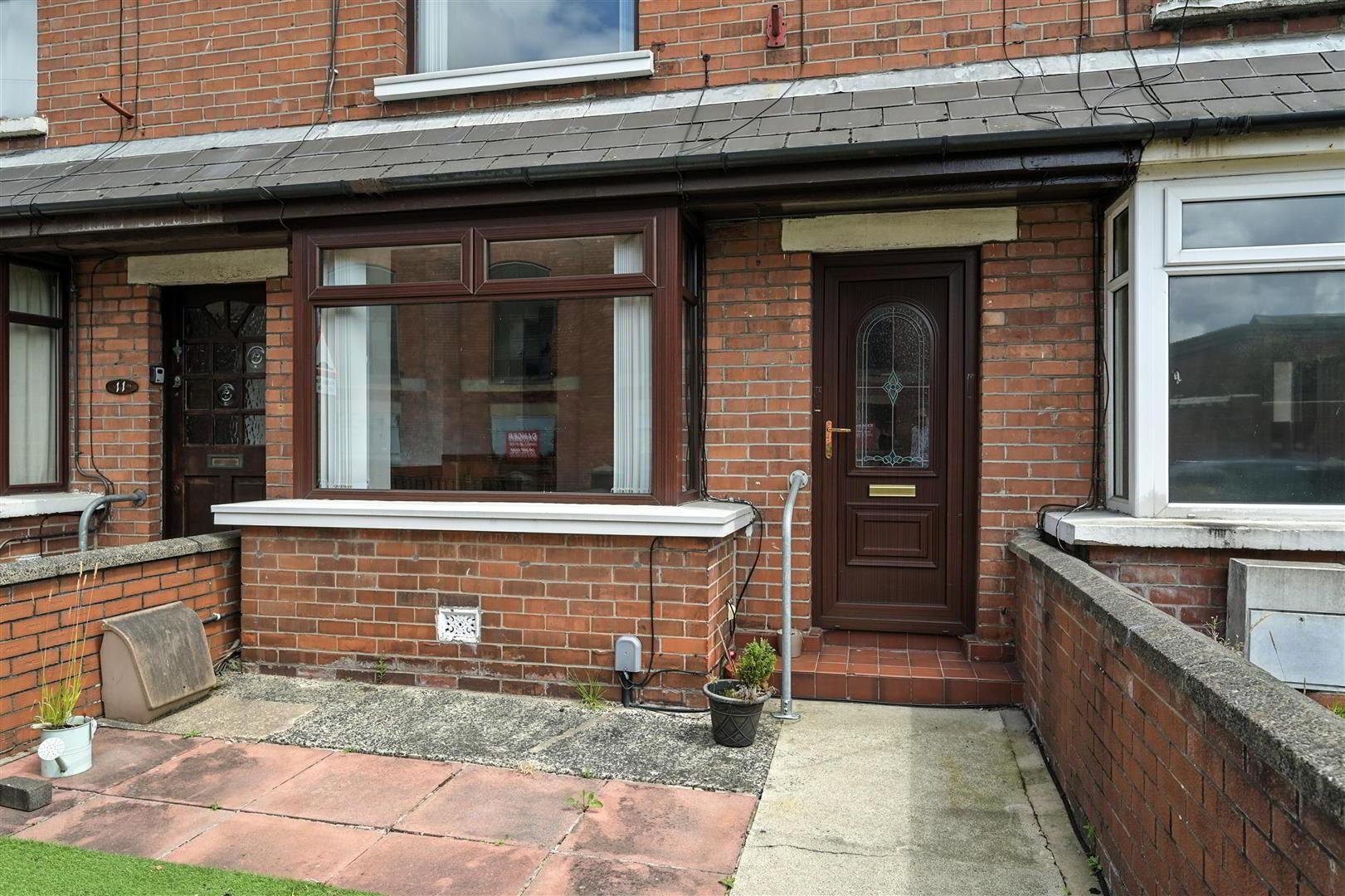 property description image