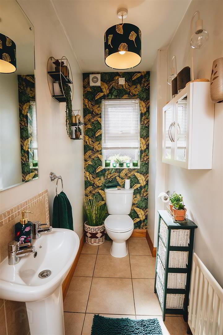 8 Knockbracken Grove 29 of 56