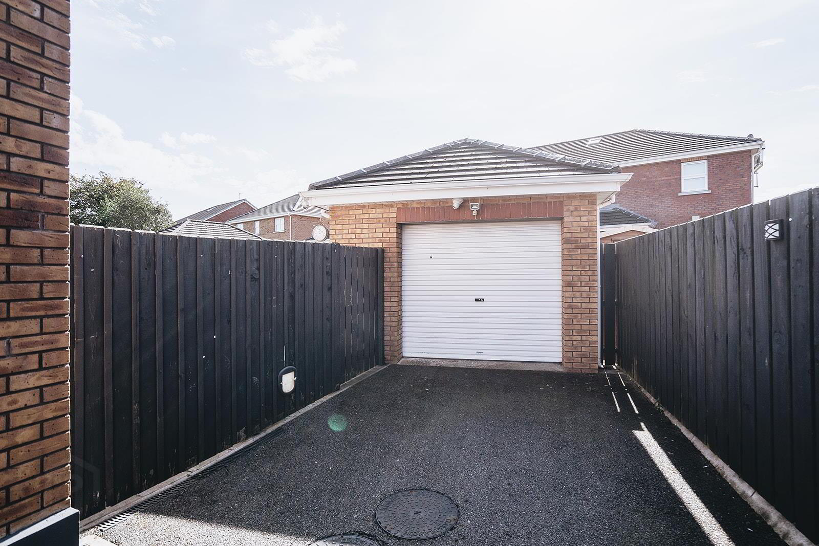 8 Knockbracken Grove 18 of 56