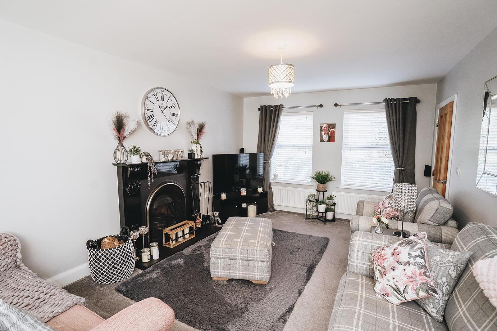 8 Knockbracken Grove 26 of 56