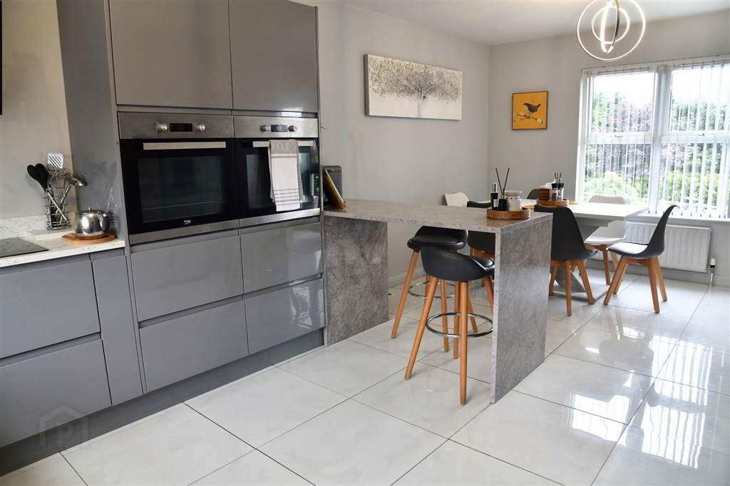 2 Old Cushendun Road 13 of 45