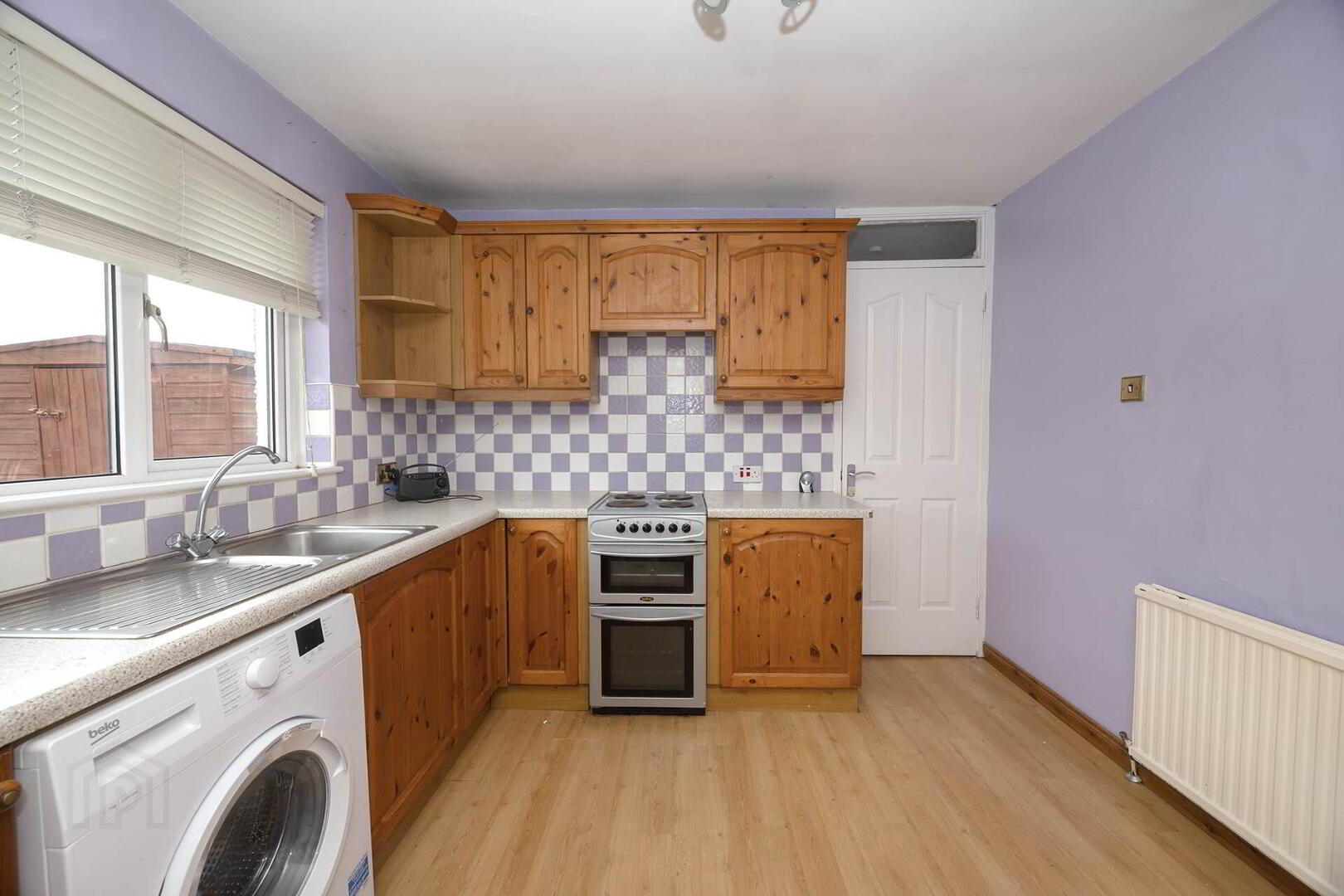403 Garrymore 11 of 16