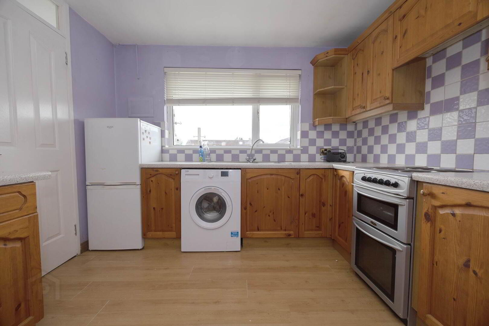 403 Garrymore 12 of 16