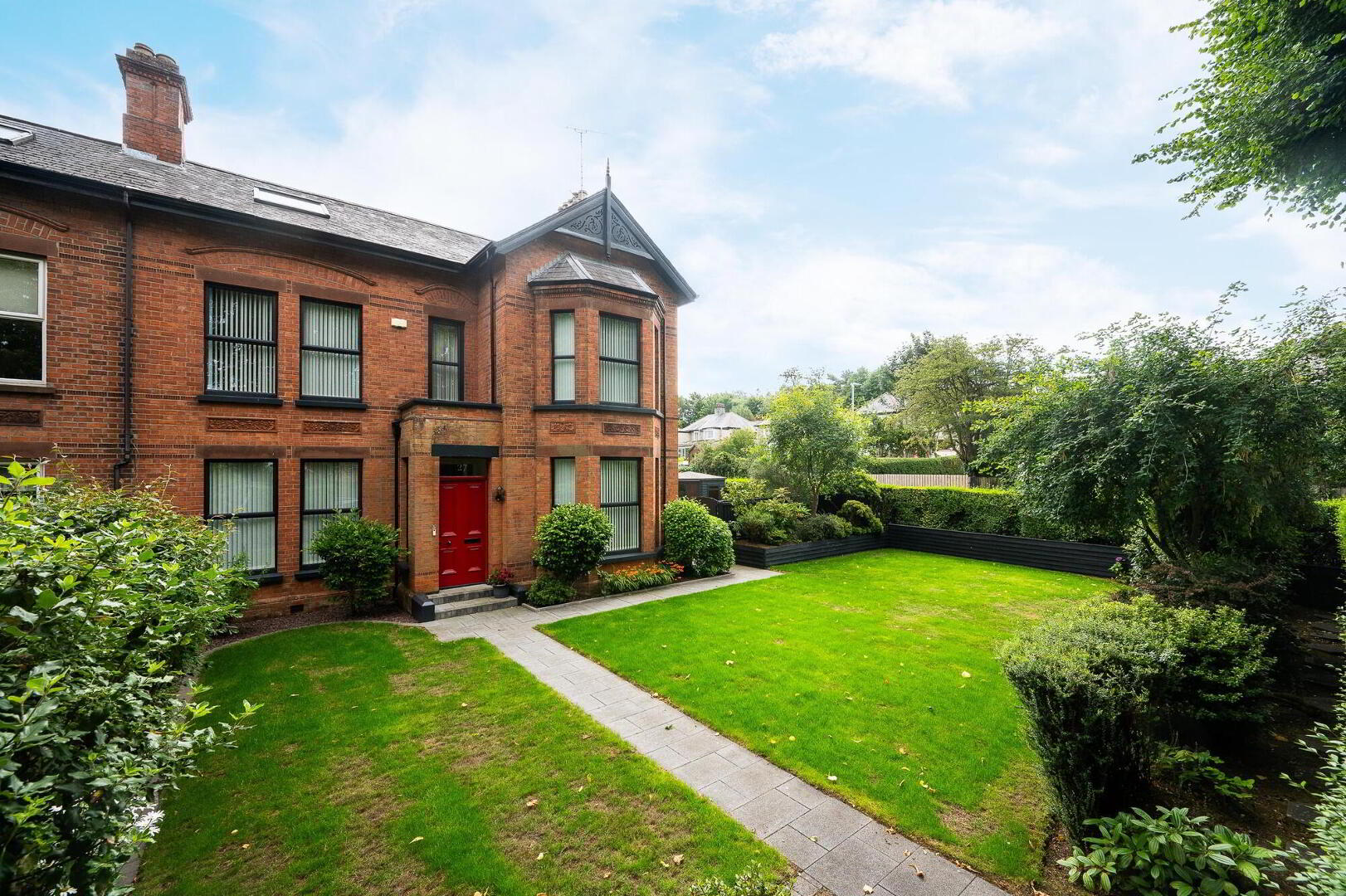 27 Knockbreda Park 3 of 61