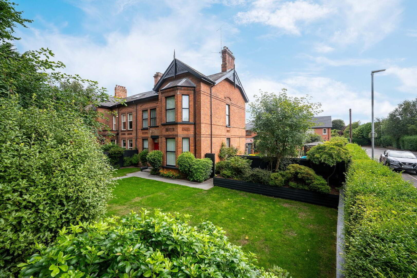 27 Knockbreda Park 5 of 61