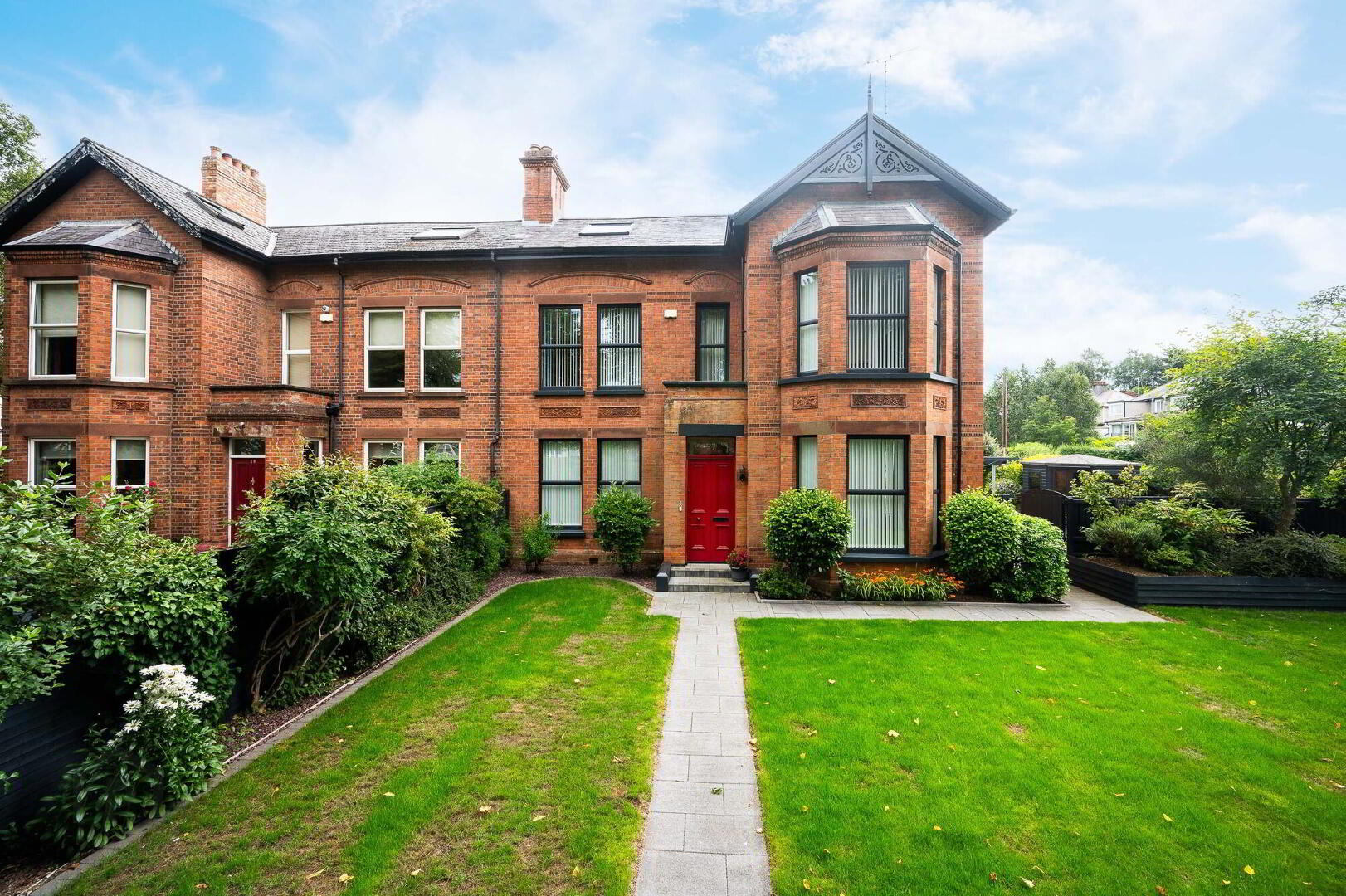 27 Knockbreda Park 4 of 61