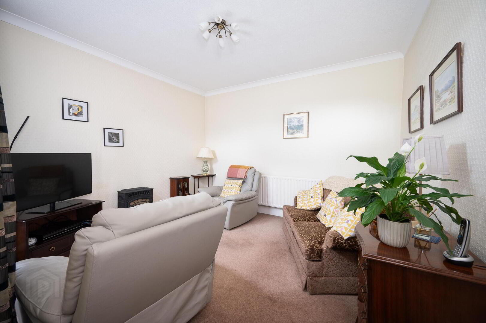 27 Knockbreda Park 18 of 61