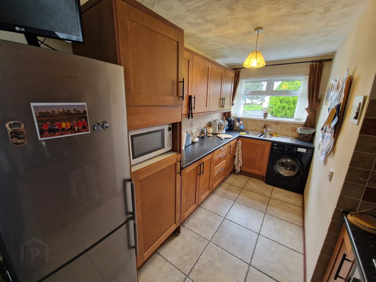 23 Tresna Park 8 of 24