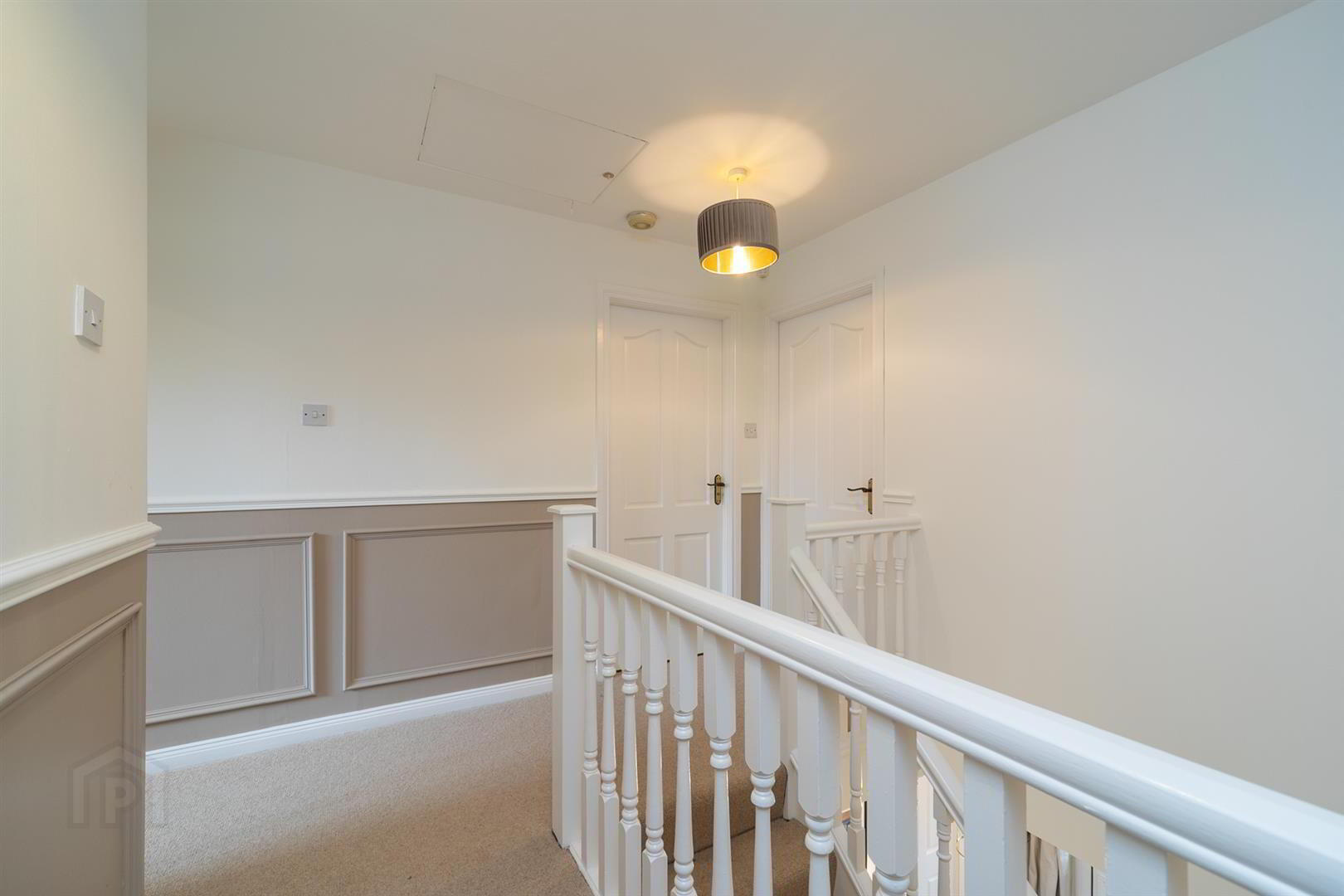6 Baronscourt Gardens 19 of 39