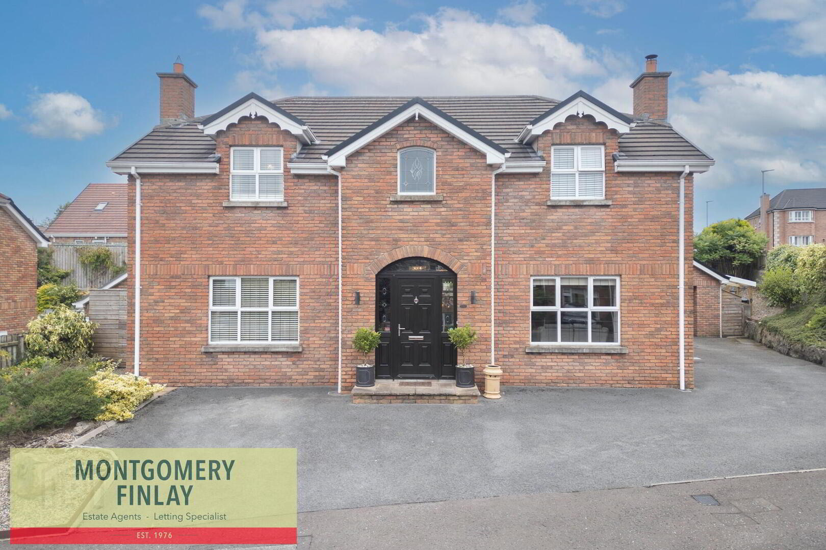 12 Clover Brae 2 of 46