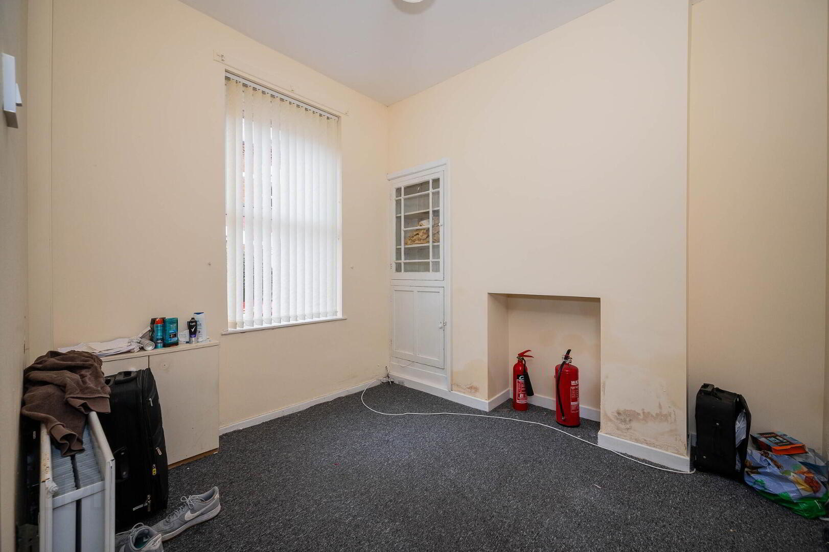3 Agincourt Street 4 of 12