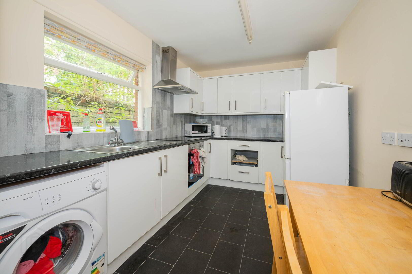 3 Agincourt Street 6 of 12
