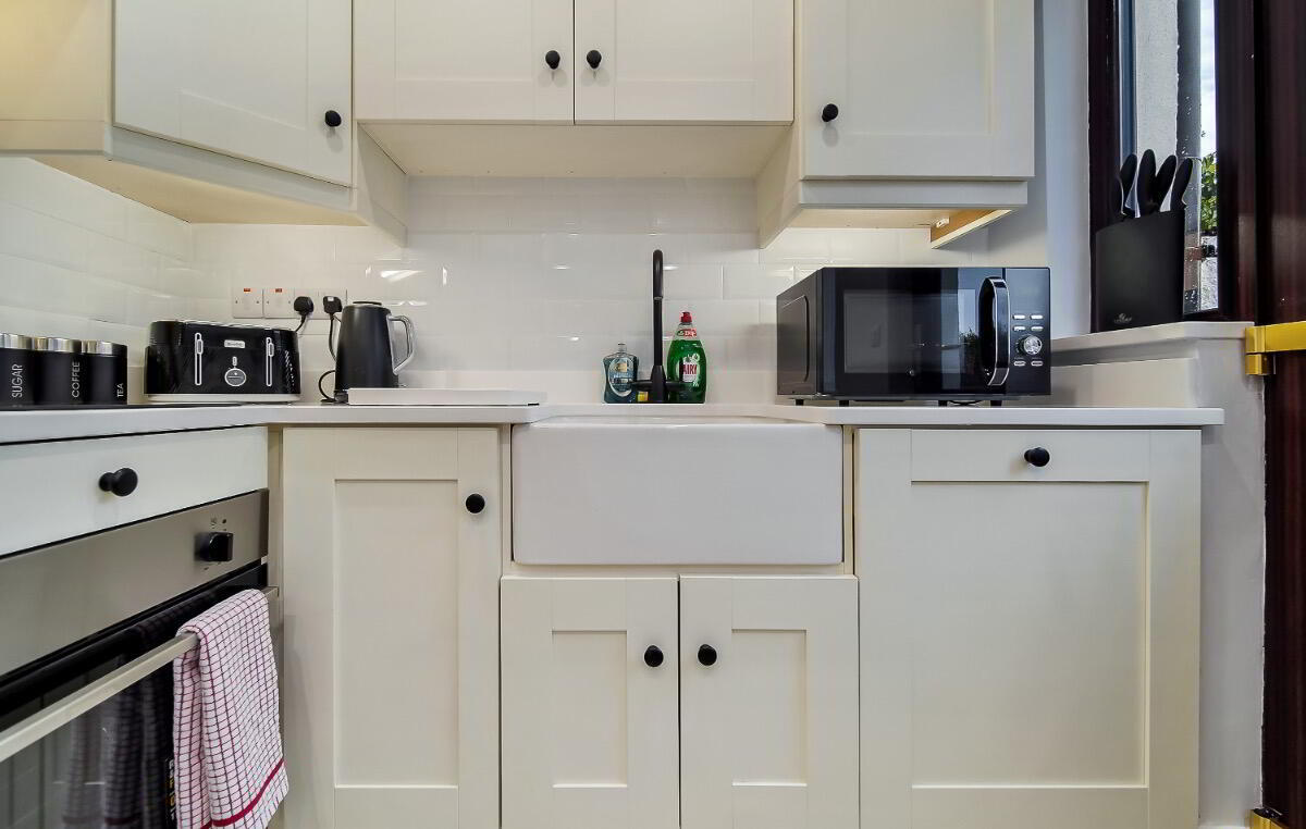 85 Joanmount Gardens 7 of 18